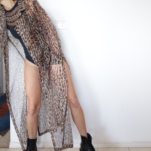 Floor length leopard coverup. - Picture 4 of 4